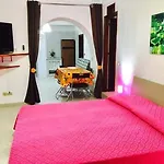 Stromae 1 Minute Duomo 3 Bedrooms 8 Guests Free Wifi * Cefalu