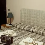 Stromae 1 Minute Duomo 3 Bedrooms 8 Guests Free Wifi Cefalu