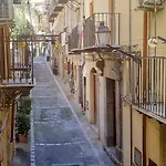 Διαμέρισμα Stromae 1 Minute Duomo 3 Bedrooms 8 Guests Free Wifi *