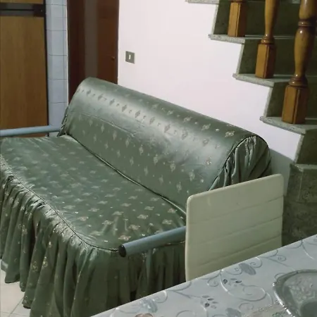 Stromae Apartment