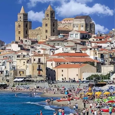 Stromae Central Apartment Cefalu 1 Minute Duomo Beach Free Wifi *